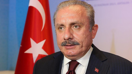 TBMM Başkanı Şentoptan Çinli muhatabına Uygur Türkleri mesajı TBMM Başkanı Şentoptan Çinli muhatabına Uygur Türkleri mesajı