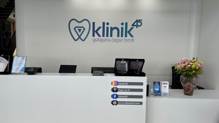 Klinik45 Yeni Yerinde Gülümsetmeye Devam Ediyor