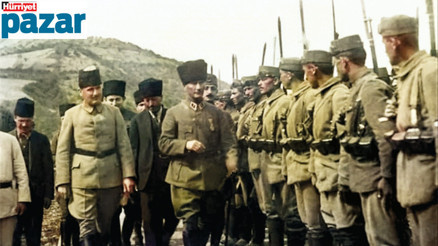 Tarihçi ve Hürriyet yazarı İlber Ortaylı: ‘Bu kadronun savaşı kazanıp Cumhuriyet’i kurması sürpriz değildir’ Tarihçi ve Hürriyet yazarı İlber Ortaylı: ‘Bu kadronun savaşı kazanıp Cumhuriyet’i kurması sürpriz değildir’