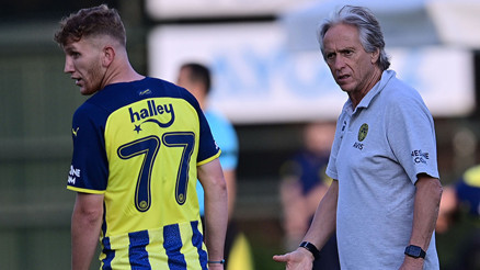 Son Dakika: Fenerbahçede Burak Kapacak çıkmazı Fransızlar istiyor ama...