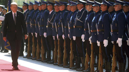 Komşuda Kıbrıs korkusu... Yunan basını manşetten duyurdu