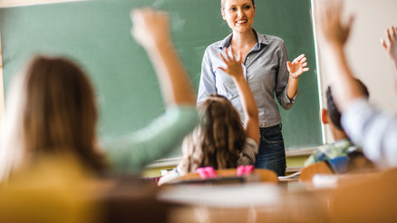 Uzman Öğretmen eğitimlerine ek süre