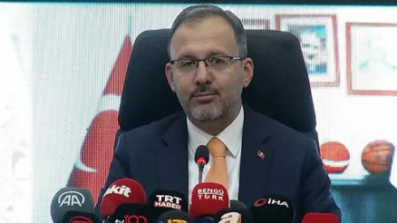 Bakan Kasapoğlu, GSB Yurtları yerleştirme sürecine ilişkin basın açıklaması yaptı