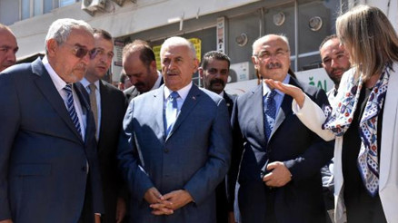 Binali Yıldırım: İzmirin kurtuluşu ülkemiz adına bir semboldür