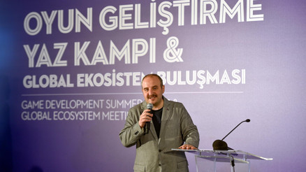 Bakan Varank: Türkiye, teknoloji tabanlı işlerde büyük ivme kazandı