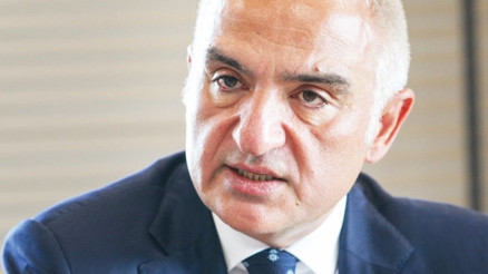Hürriyet’e konuk olan Bakan Ersoy: İstanbul Birleşmiş Milletler gibi oldu