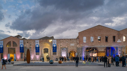 Çağdaş sanatın en yenileri bir arada