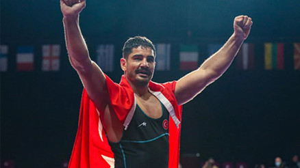 Taha Akgül final maçı ne zaman, saat kaçta, hangi kanalda Büyükler Dünya Güreş Şampiyonası finali heyecanla bekleniyor