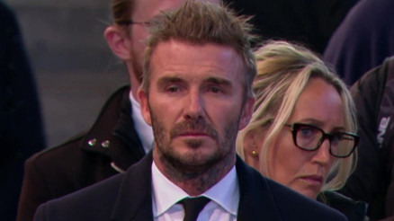 David Beckham, Kraliçe II. Elizabethin naaşını görebilmek için 12 saat kuyrukta bekledi