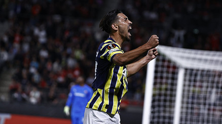 Fenerbahçede teknik heyetten İrfan Can Kahveciye tam not