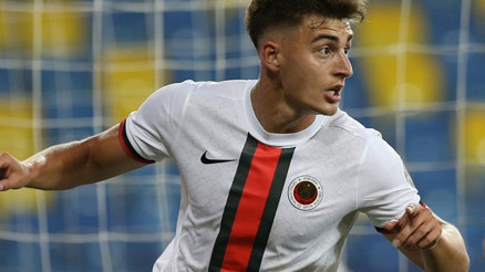 Bizim gösterimiz vizyona girecek