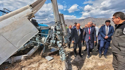 Bakan Kirişci helikopter enkazında incelemelerde bulundu