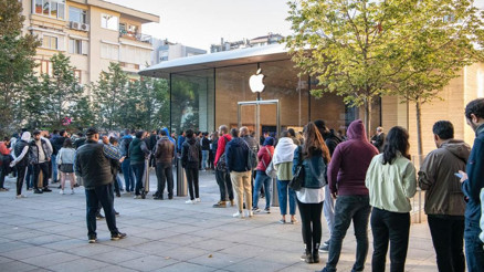 iPhone 14, iPhone 14 Pro ve iPhone 14 Pro Max Türkiye fiyatı ne kadar oldu iPhone 14 Türkiyede satışa çıktı