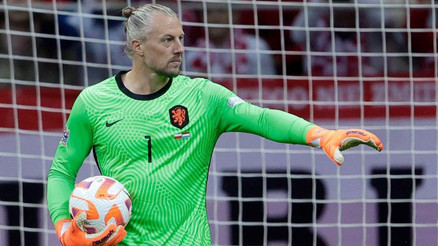 37sinde Ajaxa imza attı, 38inde milli oldu, 39unda Dünya Kupasını hedefliyor