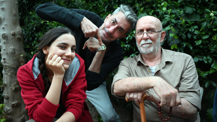 “O Kız” setinden objektiflere yansıyan samimi kareler…