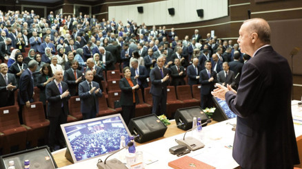 Kendinize gelin Amerika ve Batı sizi kurtaramaz