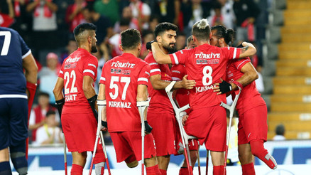Ampute Futbol Milli Takımıdan görkemli başlangıç