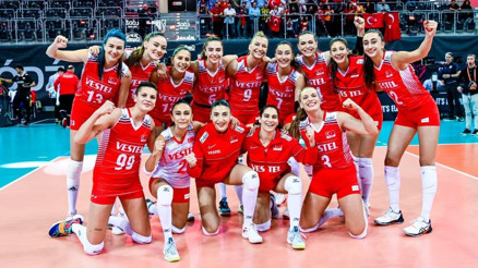 ABD-Türkiye voleybol maçı ne zaman, saat kaçta, hangi kanalda Dünya Şampiyonasında Filenin Sultanları üçüncü maçına ABD ile çıkıyor