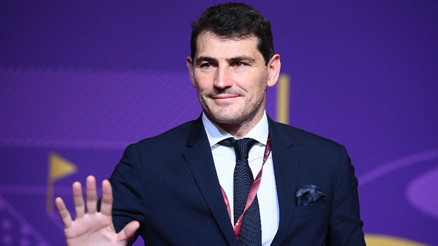 Kaleci Casillas futbol dünyasına 90’dan gol attı Kaleci Casillas futbol dünyasına 90’dan gol attı