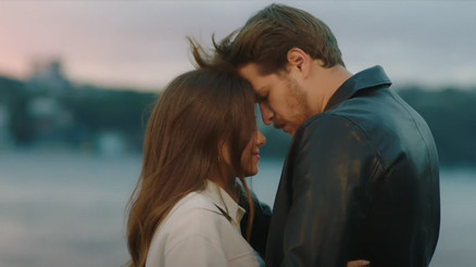 Seversin final bölümü izleme ekranı Seversin 20. son bölümde Tolga ve Asyanın yeni projesi ekranlara damga vurdu