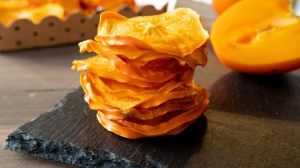 Trabzon hurması nasıl kurutulur Evde dilimlenmiş cennet hurması kurutmanın ve saklamanın püf noktaları