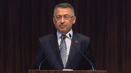 Oktay: Mehmetçiğin terörle mücadelesine kara çalmaya çalışmak, terörden de beterdir Oktay: Mehmetçiğin terörle mücadelesine kara çalmaya çalışmak, terörden de beterdir