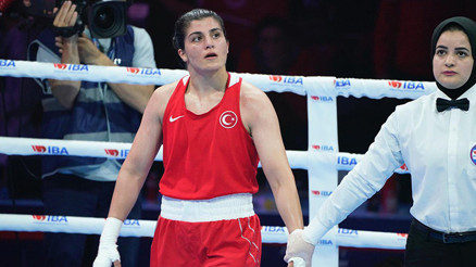 Busenaz Sürmeneli ve Şennur Demir’den bronz madalya