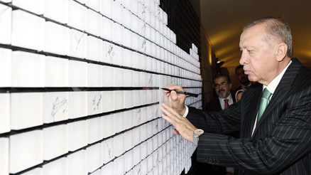 Erdoğan’dan gençlere yatırım tavsiyesi: Kendi sanal evrenimizi kurma peşindeyiz Erdoğan’dan gençlere yatırım tavsiyesi: Kendi sanal evrenimizi kurma peşindeyiz