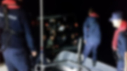 Muğlada 15 düzensiz göçmen kurtarıldı 1 şahıs hayatını kaybetti Muğlada 15 düzensiz göçmen kurtarıldı 1 şahıs hayatını kaybetti