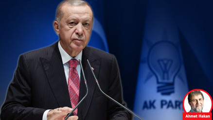 Muhalif gazetecilerin AK Parti toplantısına davet edilmesi