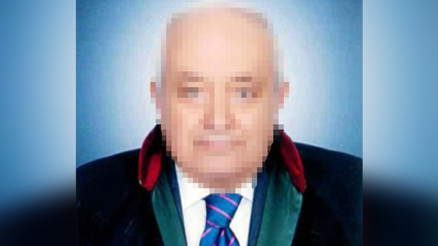 İş başvurusunda etek şartı: Avukattan cinsel saldırı