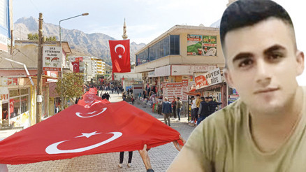 Şehide 100 metrelik bayrakla veda