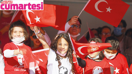 Cumhuriyet Bayramı coşkusu sanatla çoğalıyor