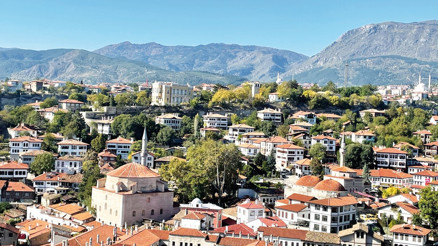 ‘Kırmızı altın’  hasadına  davetliyiz