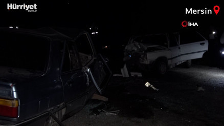 Otomobiller kafa kafaya çarpıştı: 2 ölü, 5 yaralı