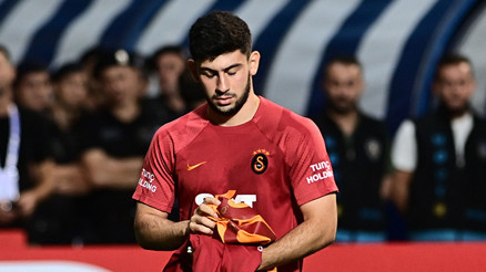 Son Dakika: Galatasarayda Yusuf Demir için karar verildi Son Dakika: Galatasarayda Yusuf Demir için karar verildi