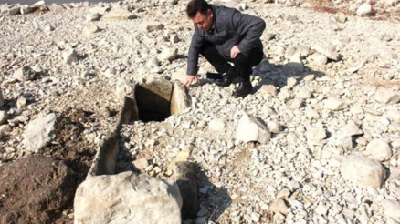 Atatürk Barajının suları çekilince tarih ortaya çıktı