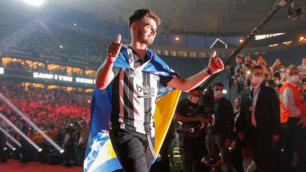 Beşiktaşta yüzleri güldüren olay Kiralık futbolcular...