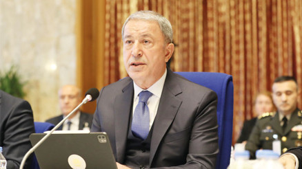 Akar: PKK/YPG fiziken çöktü destekçilerin kimyası bozuldu