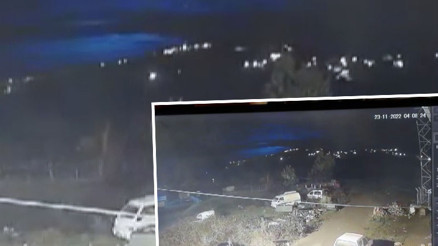 Zonguldakta deprem sırasında ortaya çıkan ışık kamerada