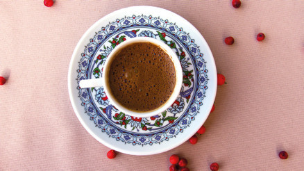 Köpüğü bol, sohbeti tatlı