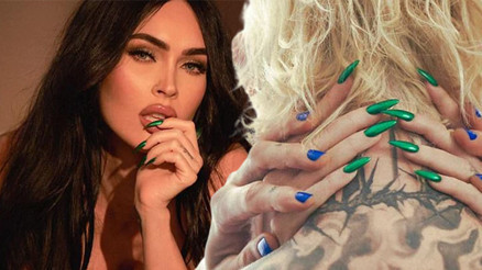 ‘Beni ya öldür ya hamile bırak’ demişti… Megan Fox, nişanlısına oje sürüp reklamda oynattı ‘Beni ya öldür ya hamile bırak’ demişti… Megan Fox, nişanlısına oje sürüp reklamda oynattı