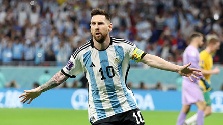 Lionel Messi, 1000. maçını da boş geçmedi Hem Ronaldo hem Maradonayı geride bıraktı, bir ilk...