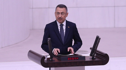 Mecliste bütçe maratonu... Cumhurbaşkanı Yardımcısı Oktay: Yatırım ve istihdam hedefli bir bütçe hazırladık