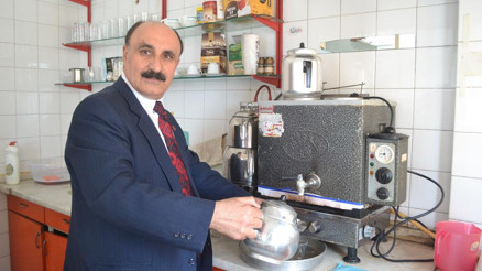 ‘Tavşan kanı’ damakta kaldı