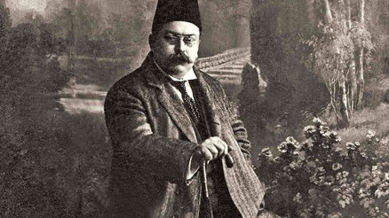 Velut bir yazı emekçisinin külliyatı