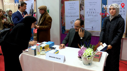 Cumhurbaşkanlığı Sözcüsü İbrahim Kalın TÜYAPta okurlarıyla buluştu Cumhurbaşkanlığı Sözcüsü İbrahim Kalın TÜYAPta okurlarıyla buluştu