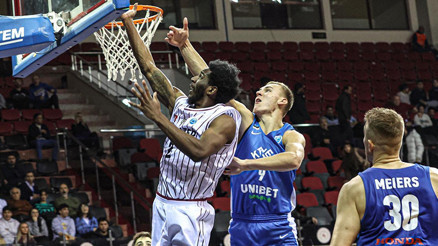 Gaziantep Basketbol 77-62 Kalev