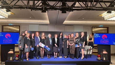 Fırsat eşitliğine ilham veren kadınlar ödüllendirildi