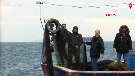 Yeşilköy sahili açıklarında hayalet ağ temizliği yapıldı